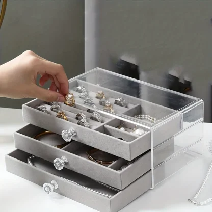 Simple Transparent Jewelry Box - Image 8